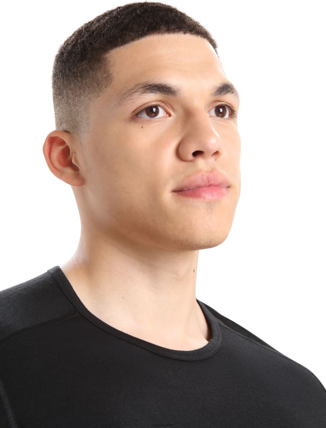 הַלבָּשָׁה Icebreaker מרינו 200 אואזיס שרוול קצר Crewe תרמי העליון שָׁחוֹר גברים 42N8VN153