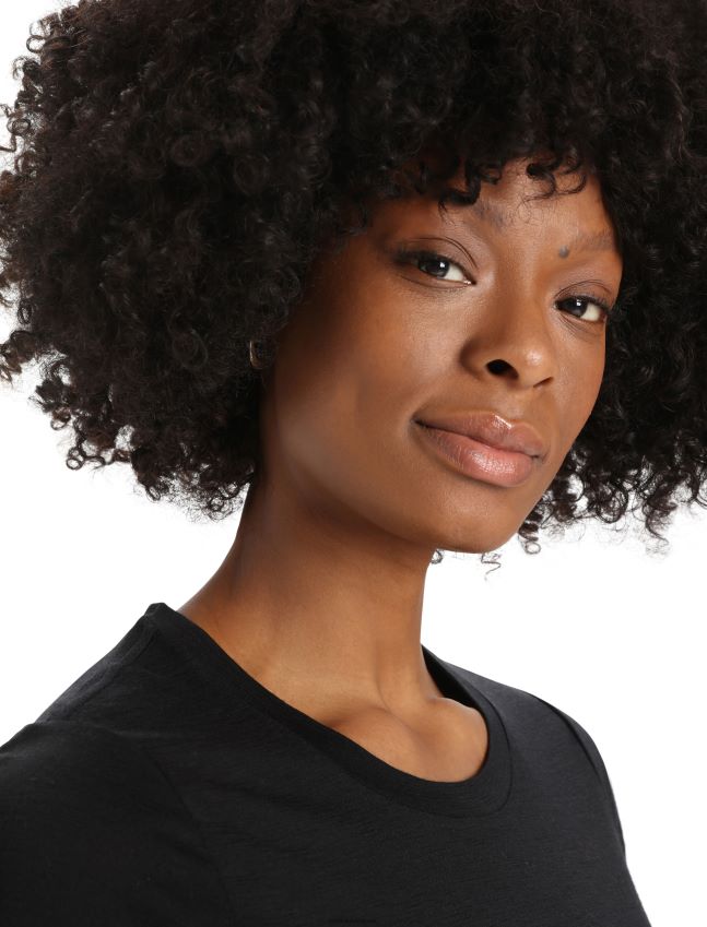 הַלבָּשָׁה Icebreaker merino tech lite ii חולצת טריקו עם שרוולים קצרים באלפים טבעיים שָׁחוֹר נשים 42N8VN811